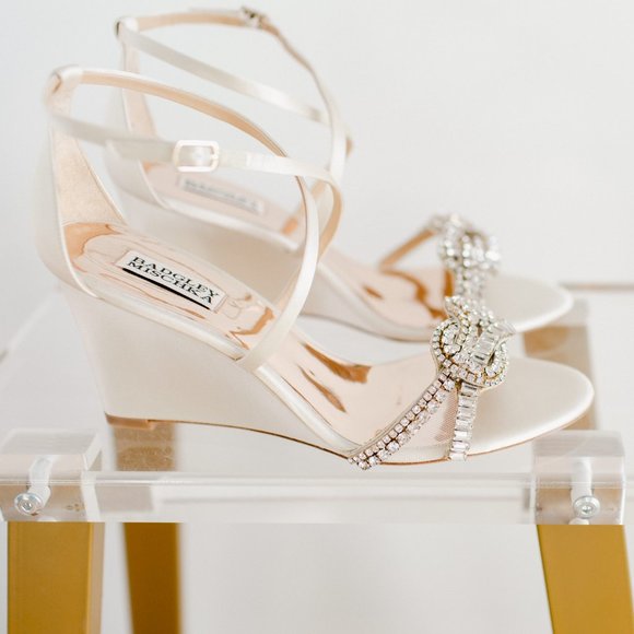 Badgley Mischka Zabrina 9 Women's Strappy Wedge Ivory New - Picture 5 of 14